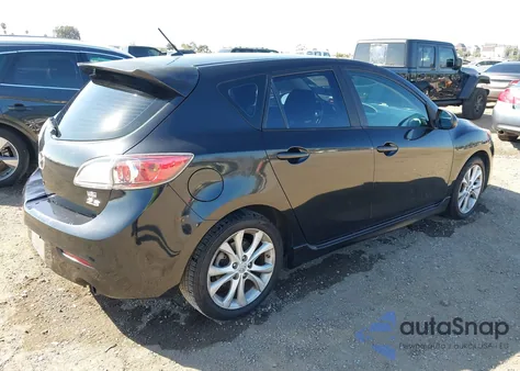 2011 Mazda Mazda3 S Sport from USA, damaged, VIN JM1BL1K63B1411347